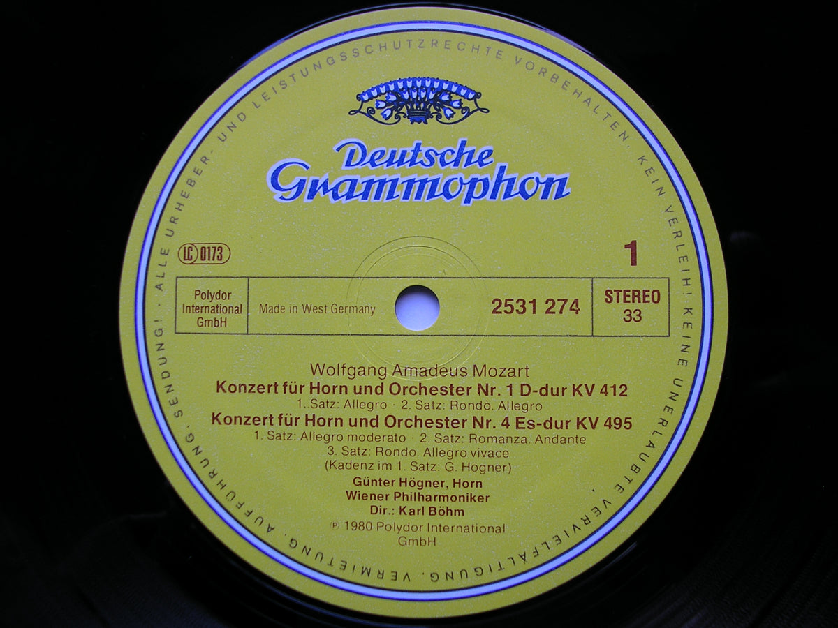 MOZART: HORN CONCERTOS Nos. 1 - 4      HOGNER / VIENNA PHILHARMONIC / BOHM      2531 274