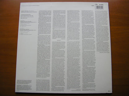 SCHUMANN & GRIEG: PIANO CONCERTOS     PERAHIA / BAVARIAN RADIO SYMPHONY / DAVIS      M 44899