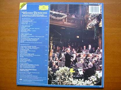 VIENNSE BONBONS: Music of JOHANN & JOSEF STRAUSS       MAAZEL / VIENNA PHILHARMONIC     410 516