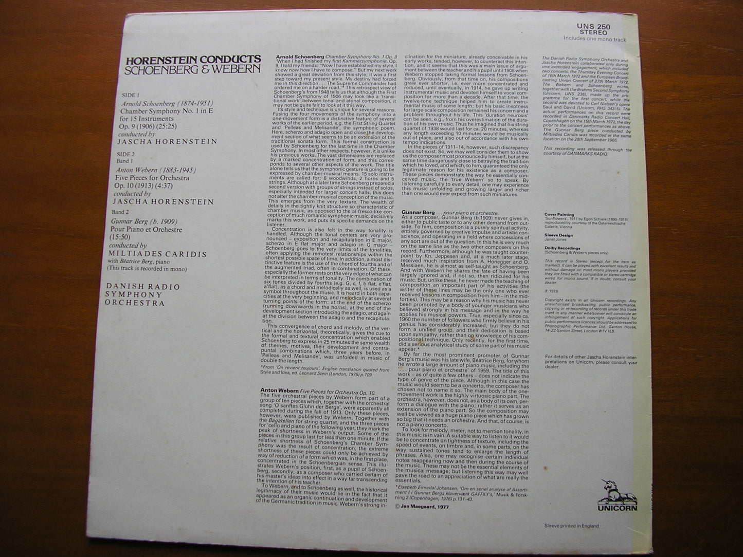 SCHOENBERG / WEBERN / BERG: ORCHESTRAL WORKS      HORENSTEIN / BERG / DANISH RADIO ORCHESTRA     UNS 250