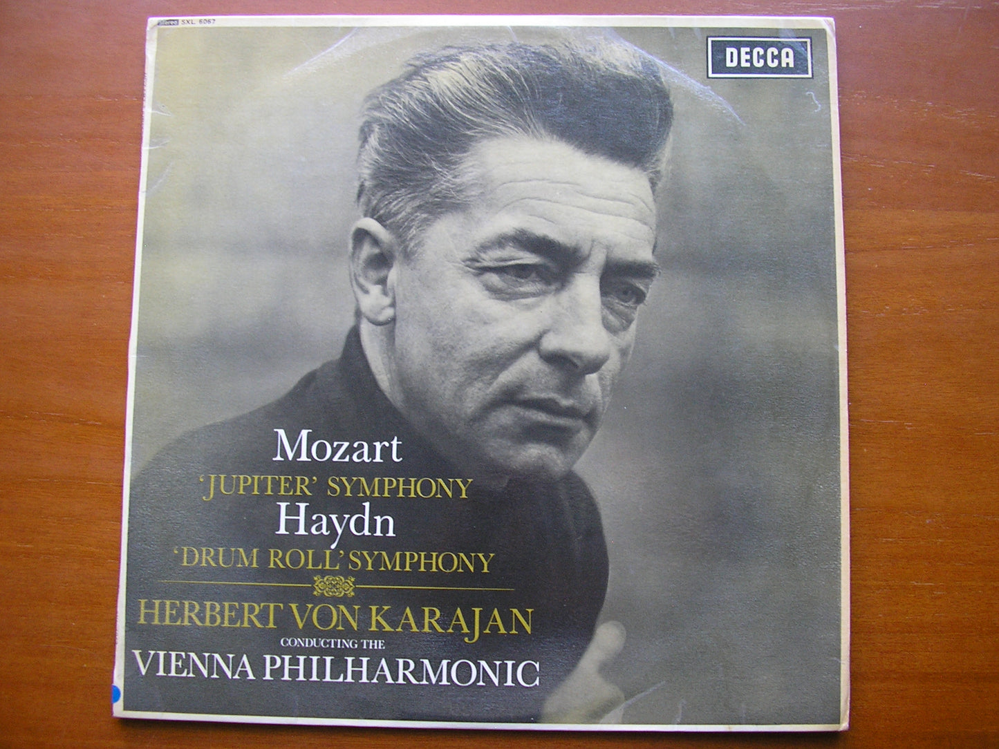 MOZART: SYMPHONY No. 41  'Jupiter'  /  HAYDN: SYMPHONY No. 103 'Drum Roll'      KARAJAN / VIENNA PHILHARMONIC      SXL 6067
