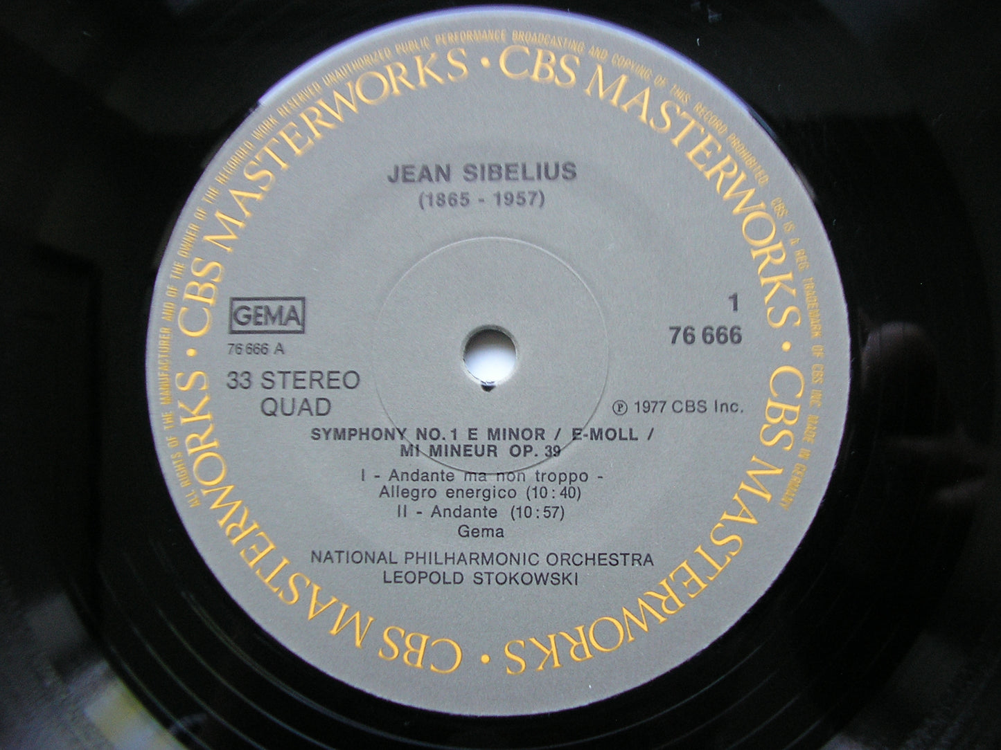 SIBELIUS: SYMPHONY No. 1 / THE SWAN OF TUONELA      STOKOWSKI / NATIONAL PHILHARMONIC       76666