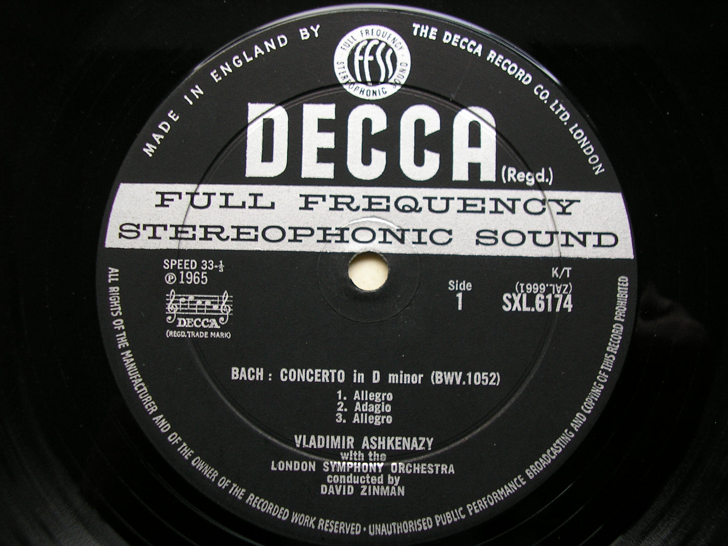 SXL 6174  BACH: CONCERTO in D / CHOPIN: PIANO CONCERTO No. 2      ASHKENAZY / LONDON SYMPHONY / ZINMAN     ED2