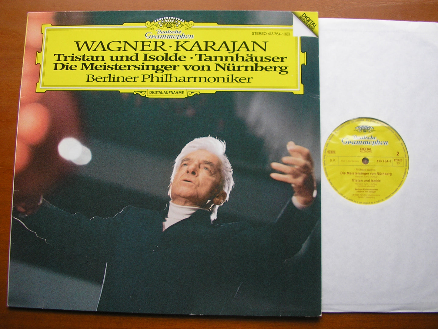 WAGNER: ORCHESTRAL MUSIC      KARAJAN / BERLIN PHILHARMONIC     413 754