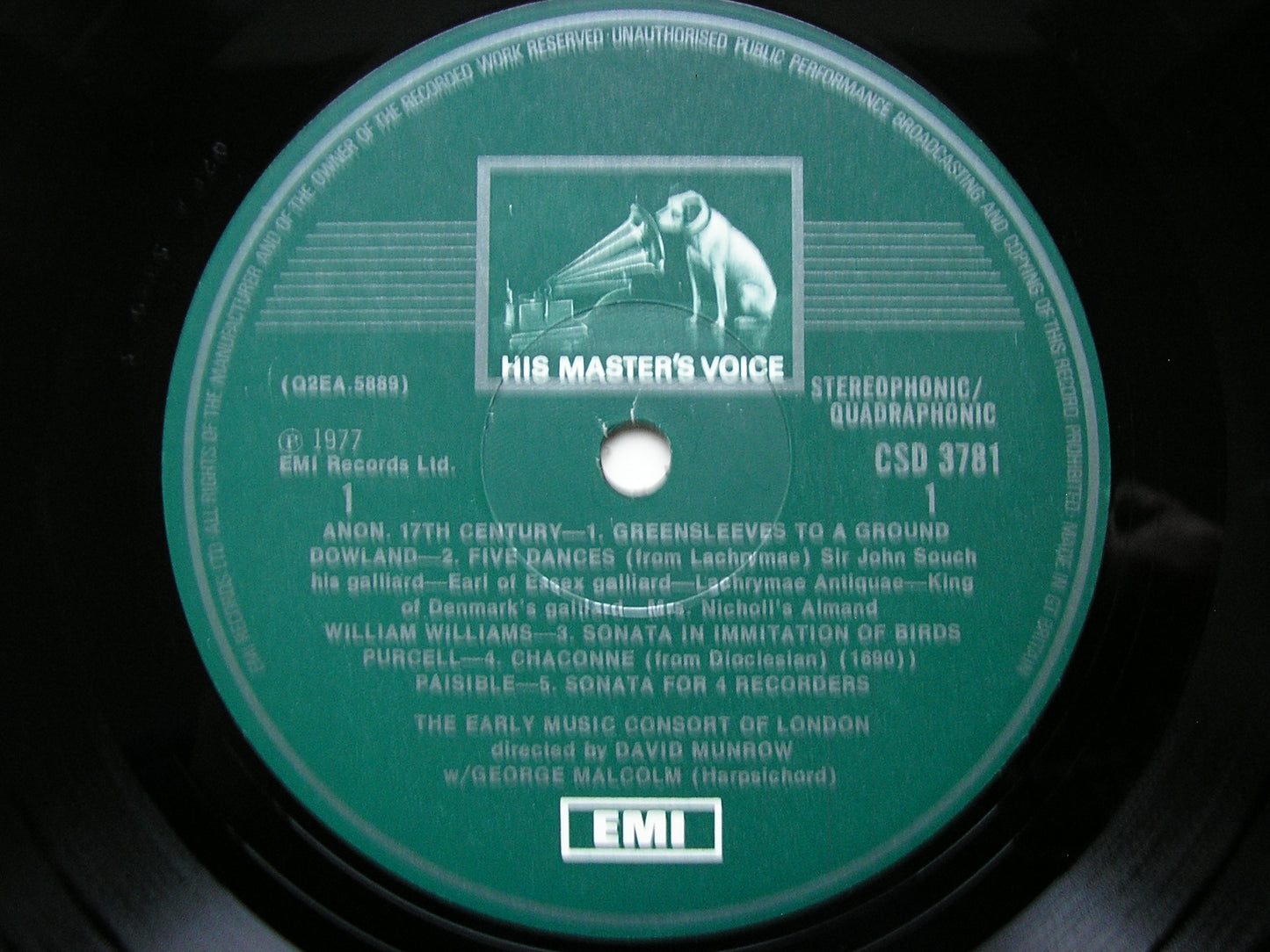 GREENSLEEVES TO A GROUND       MALCOM / THE EARLY MUSIC CONSORT OF LONDON / MUNROW      CSD 3781