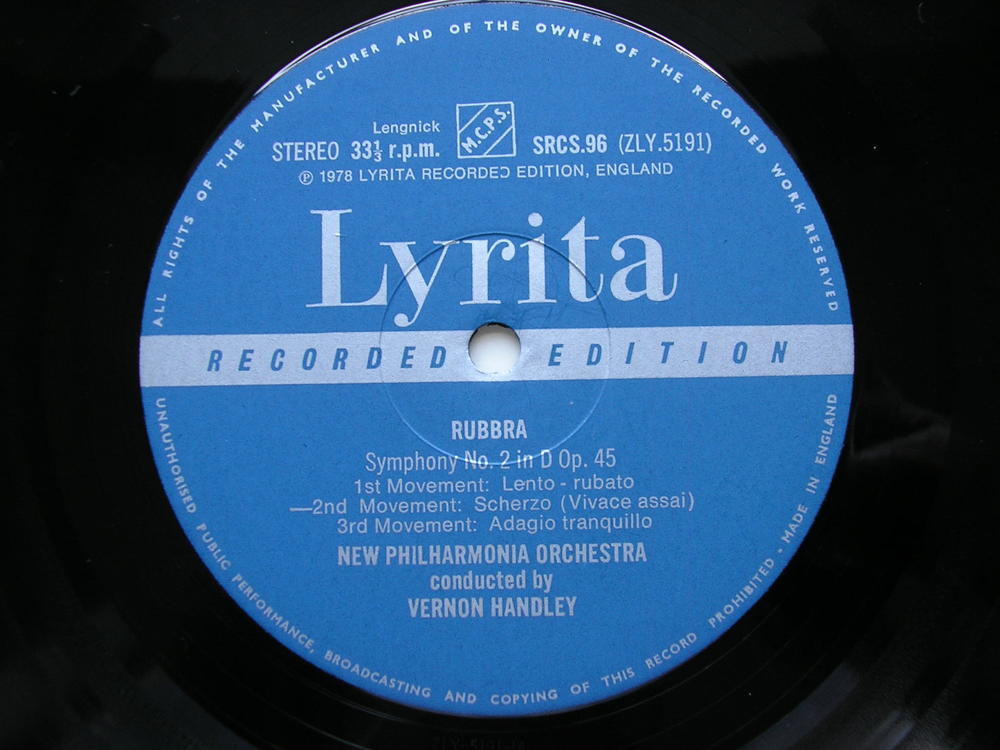 RUBBRA: SYMPHONY No. 2 / FESTIVAL OVERTURE      HANDLEY / NEW PHILHARMONIA     SRCS 96