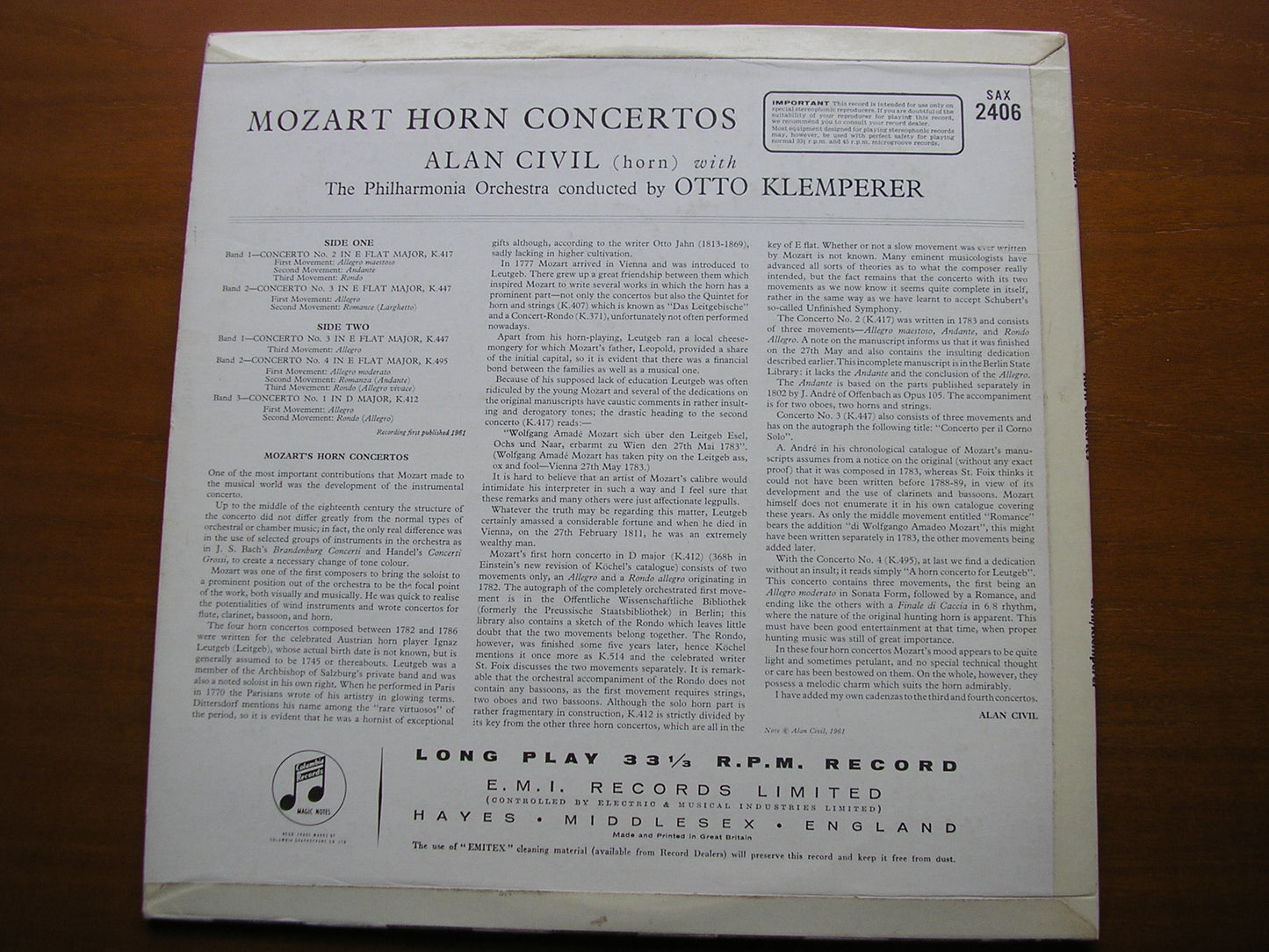 MOZART: HORN CONCERTOS  ALAN CIVIL / PHILHARMONIA / KLEMPERER SAX 2406