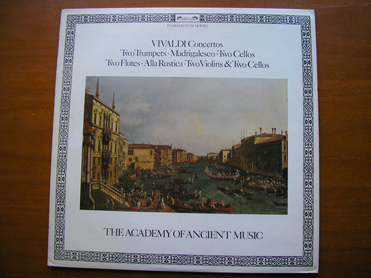 VIVALDI: SIX CONCERTOS      SOLOISTS / ACADEMY OF ANCIENT MUSIC / HOGWOOD    DSLO 544