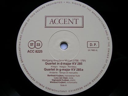 MOZART: FLUTE QUARTETS    KUIJKEN B / VAN DAEL / KUIJKEN W / KUIJKEN S     ACC 8225