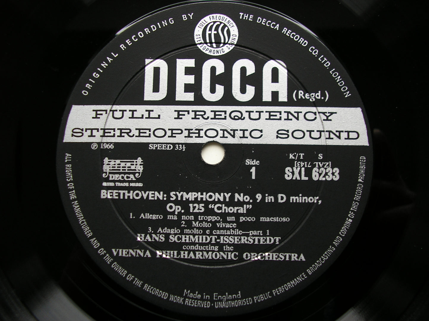 SXL 6233  BEETHOVEN: SYMPHONY No. 9  'Choral'     SOLOISTS / VIENNA PHILHARMONIC / SCHMIDT-ISSERSTEDT     ED1