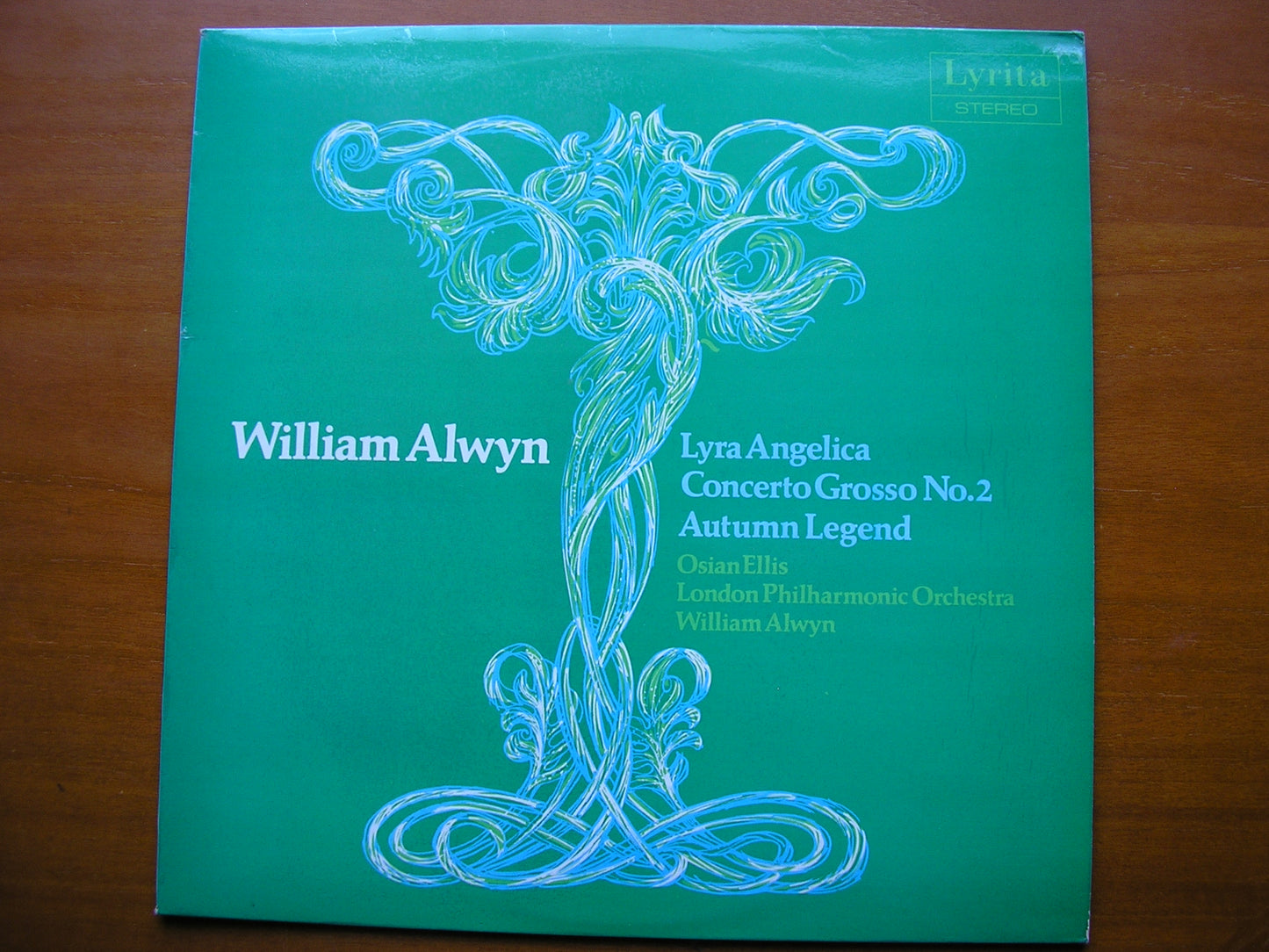 ALWYN: LYRA ANGELICA / CONCERTO GROSSO No. 2  / AUTUMN LEGEND     ELLIS / LONDON PHILHARMONIC / ALWYN      SRCS 108