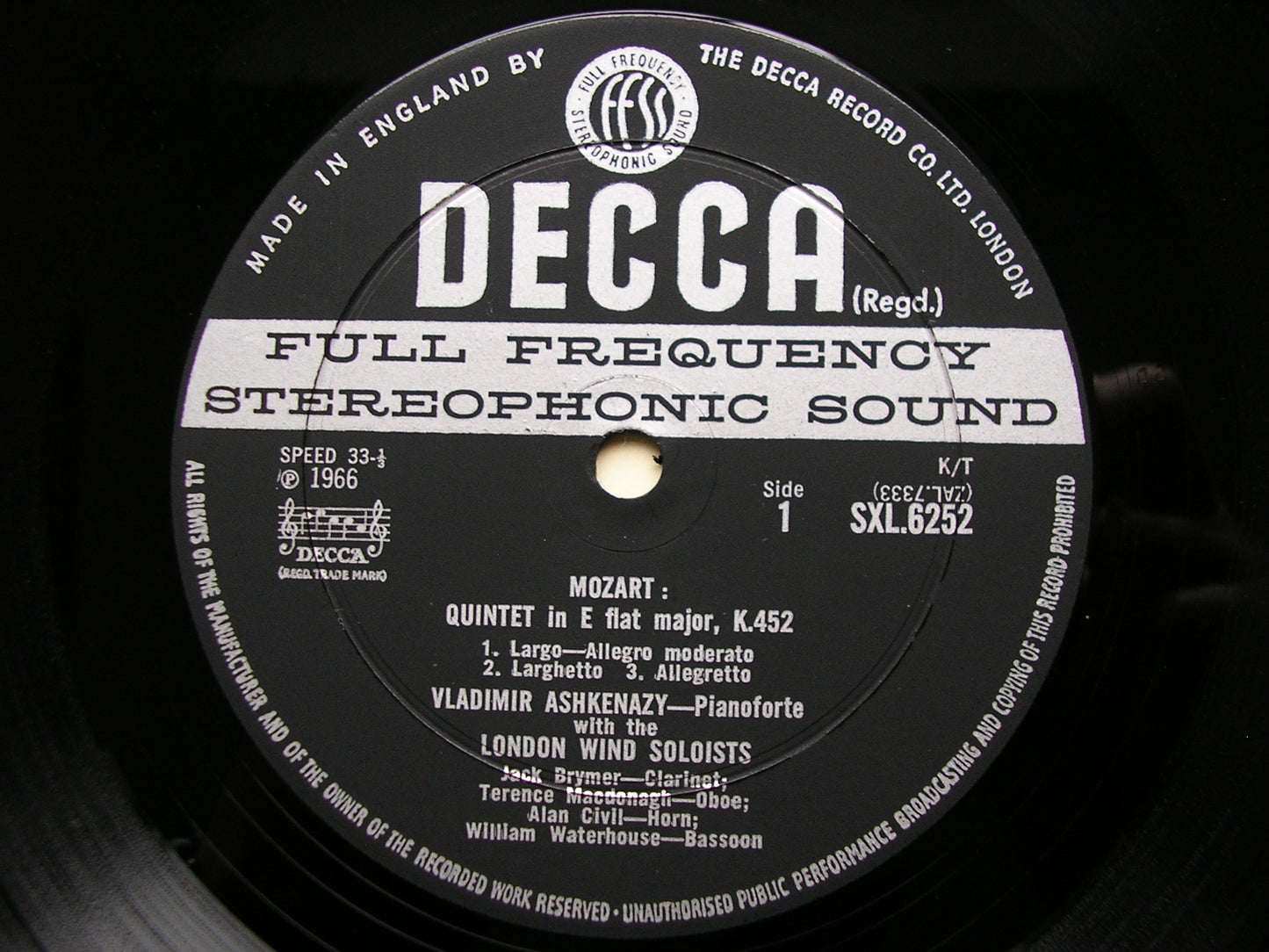 SXL 6252  MOZART: QUINTET / BEETHOVEN: QUINTET      ASHKENAZY / LONDON WIND SOLOISTS     ED2