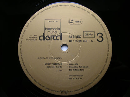 HILDEGARD VON BINGEN: ORDO VIRTUTUM      SEQUENTIA ENSEMBLE FOR MUSIC OF THE MIDDLE AGES     2LP     99 942/3