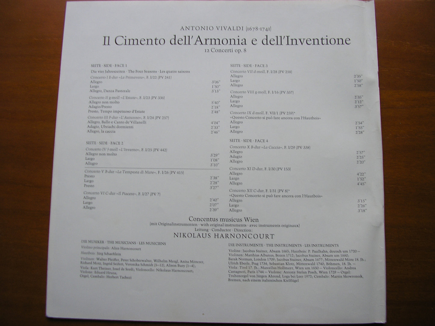 VIVALDI: THE CONTEST BETWEEN HARMONY & INVENTION  Op. 8      HARNONCOURT / CONCENTUS MUSICUS VIENNA     2 LP       6.35386