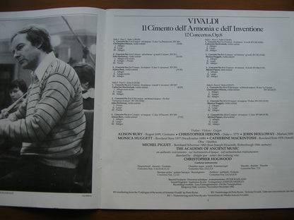 VIVALDI: THE CONTEST BETWEEN HARMONY & INVENTION  Op. 8      HOGWOOD / THE ACADEMY OF ANCIENT MUSIC     2LP       D279D 2