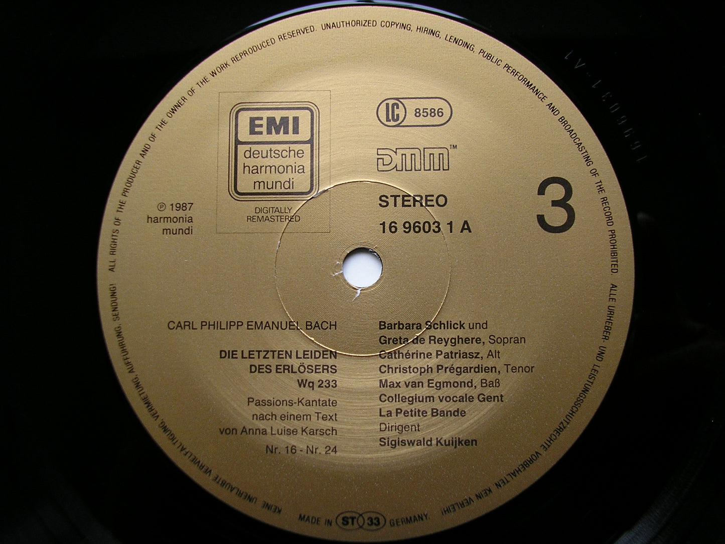 BACH, CPE: THE LAST SUFFERINGS OF THE SAVIOUR    SOLOISTS / LA PETITE BAND / KUIJKEN     2LP     16 9602