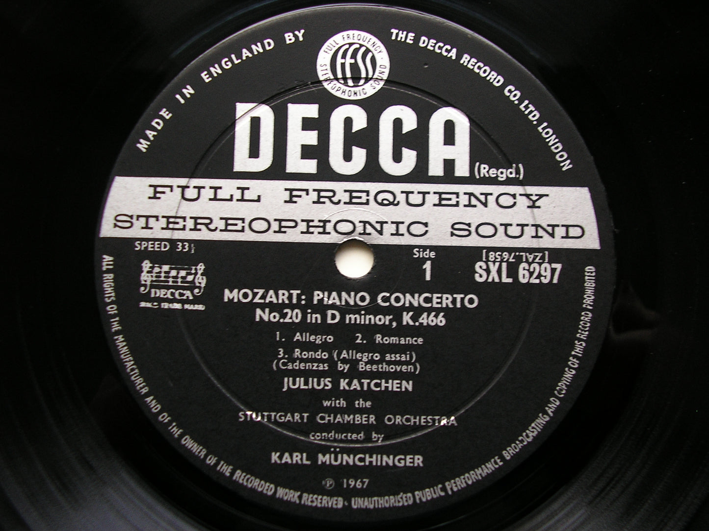 SXL 6297  MOZART: PIANO CONCERTOS Nos. 20 & 25      KATCHEN / STUTTGART CHAMBER ORCHESTRA / MUNCHINGER     ED2