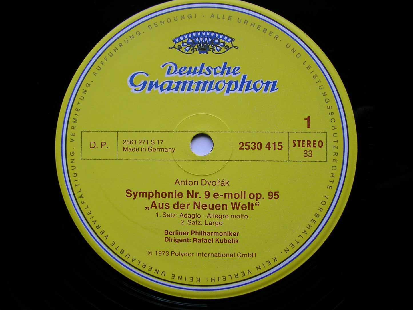 DVORAK: SYMPHONY No. 9      KUBELIK / BERLIN PHILHARMONIC      2530 415