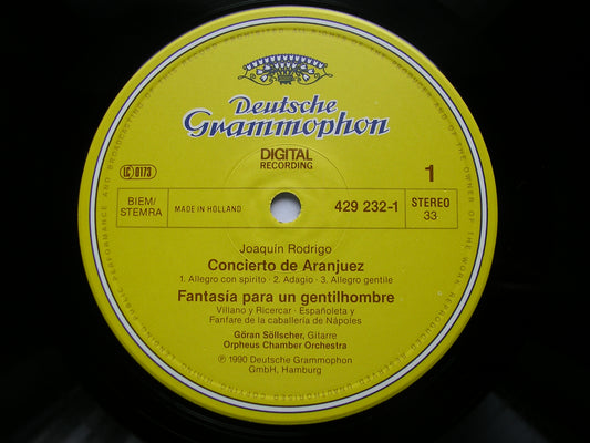 RODRIGO: CONCIERTO DE ARANJUEZ / FANTASIA PARA UN GENTILHOMBRE / VILLA-LOBOS: GUITAR CONCERTO      SOLLSCHER / ORPHEUS CHAMBER ORCHESTRA     429 232