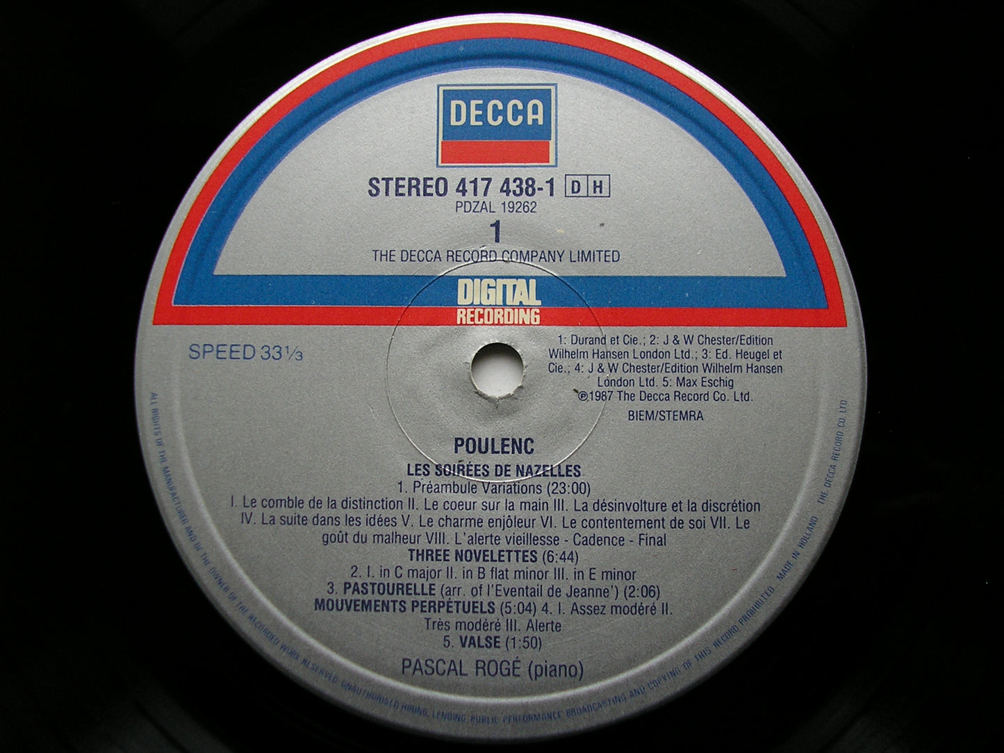 POULENC: PIANO MUSIC      PASCAL ROGE     417 438