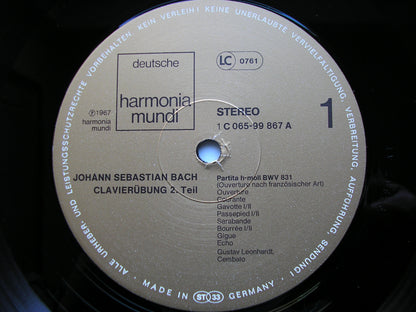 BACH: PARTITA in B / ITALIAN CONCERTO   GUSTAV LEONHARDT    065 99 867