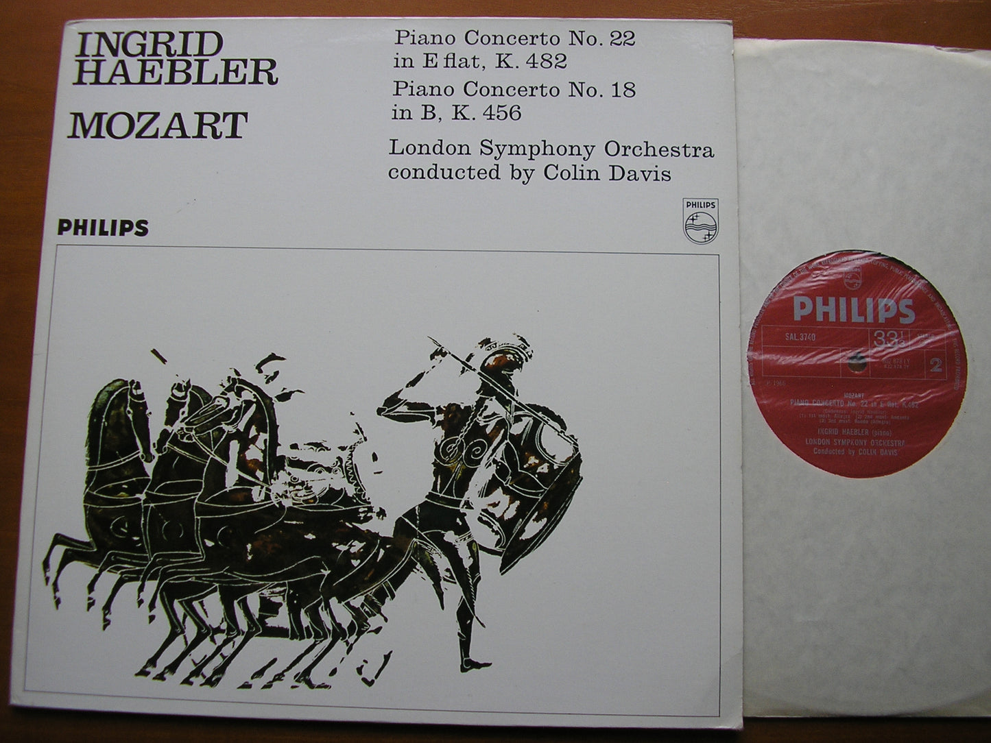 MOZART: PIANO CONCERTOS Nos. 18 & 22       HAEBLER / LONDON SYMPHONY / DAVIS     SAL 3740