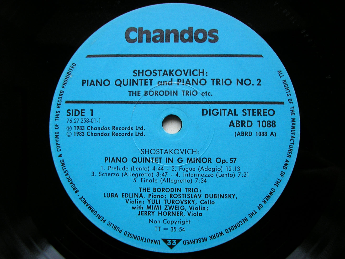 SHOSTAKOVICH: PIANO QUINTET in G / PIANO TRIO No. 2     ZWEIG / HORNER / THE BORODIN TRIO     ABRD 1088