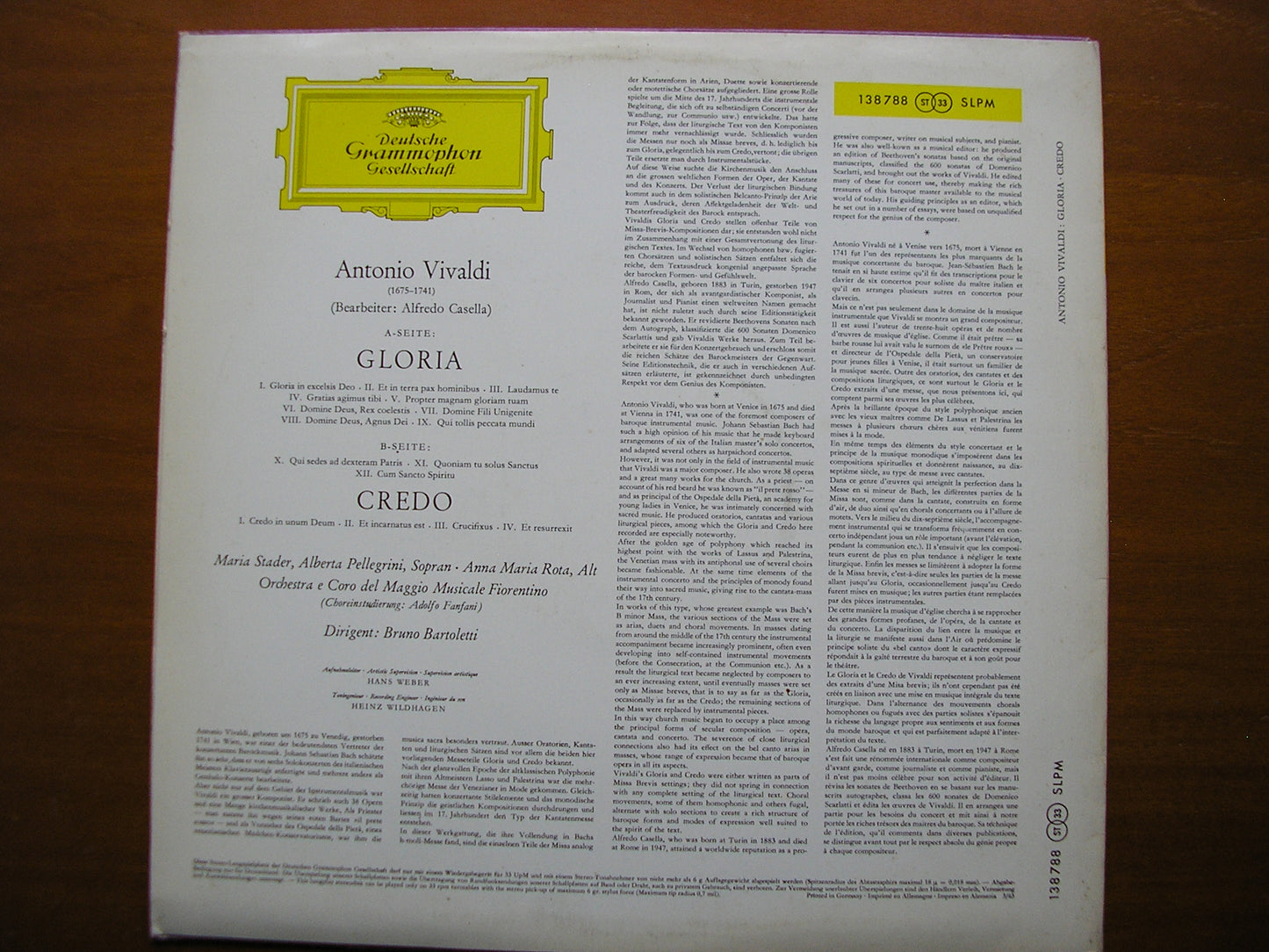 VIVALDI: GLORIA & CREDO    SOLOISTS / MAGGIO MUSICALE FIORENTINO / BARTOLETTI    138 788
