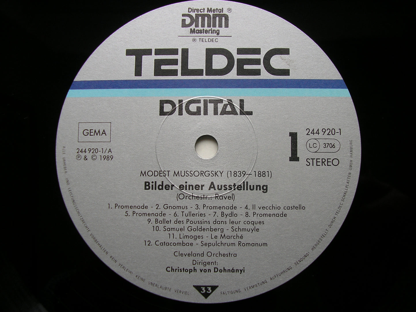 MUSSORGSKY: PICTURES AT AN EXHIBITION / NIGHT ON BARE MOUNTAIN   DOHNANYI / CLEVELAND ORCHESTRA    244 920