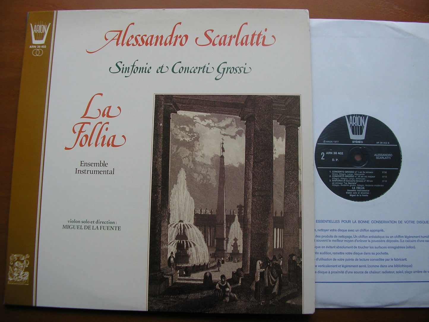 ALESSANDRO SCARLATTI: TWO SINFONIAS / THREE CONCERTI GROSSI       LA FOLLIA / MIGUEL DE LA  FUENTE      ARN 38 402