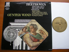 BEETHOVEN: SYMPHONY No. 3 'Eroica'      WAND / HAMBURG RADIO SYMPHONY    067 16 9543