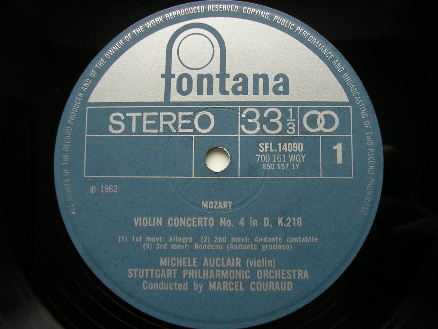 MOZART: VIOLIN CONCERTOS Nos. 4 & 5      AUCLAIR / STUTTGART PHILHARMONIC ORCHESTRA / COURAUD     SFL 14090