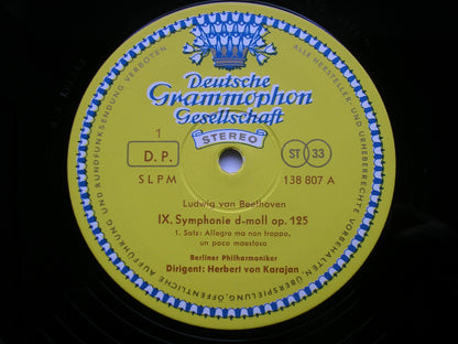 BEETHOVEN: SYMPHONIES Nos. 8 & 9     SOLOISTS / BERLIN PHILHARMONIC / KARAJAN              138 807 / 138 808