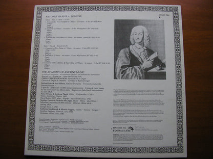 VIVALDI: SIX CONCERTOS     SOLOISTS / THE ACADEMY OF ANCIENT MUSIC / HOGWOOD   DSLO 544