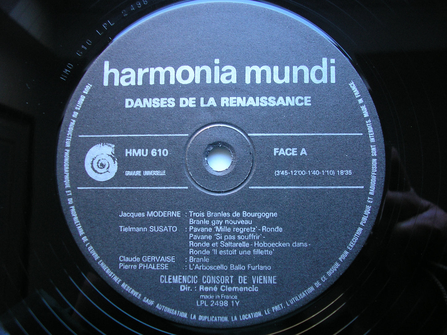 DANSES DE LA RENAISSANCE      CLEMENCIC CONSORT / RENE CLEMENCIC    HMU 610