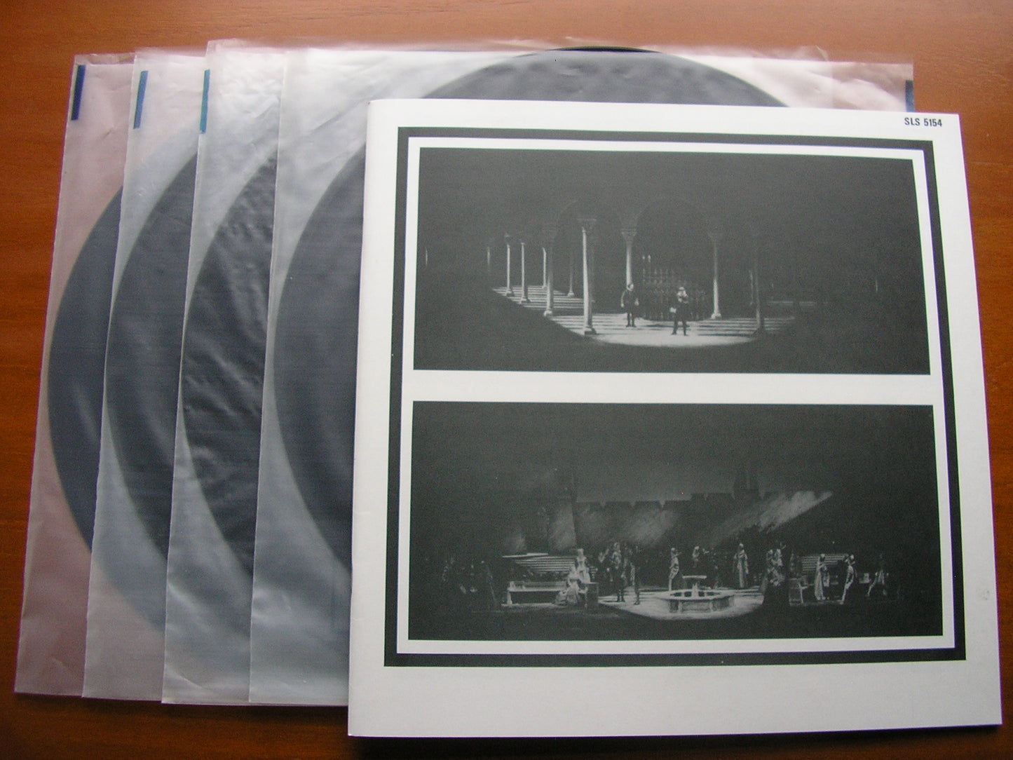 VERDI: DON CARLOS     CARRERAS / FRENI / CAPPUCCILLI / BALTSA / GHIAUROV / BERLIN PHILHARMONIC ORCHESTRA / KARAJAN     SLS 5154