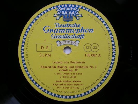 BEETHOVEN: PIANO CONCERTO No. 3 / MOZART: RONDOS K382 / K386       FISCHER / BAVARIAN STATE ORCHESTRA / FRICSAY     138 087