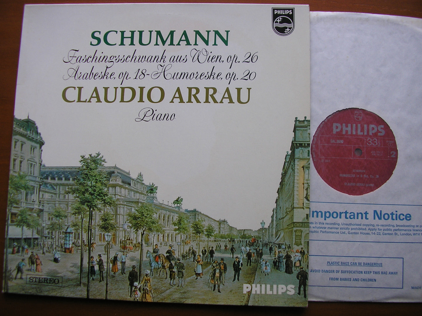 SCHUMANN: ARABESQUE Op. 18 / HUMORESKE Op. 20 / FASCHINGSSCHWANK AUS WIEN Op. 26     ARRAU      839 709