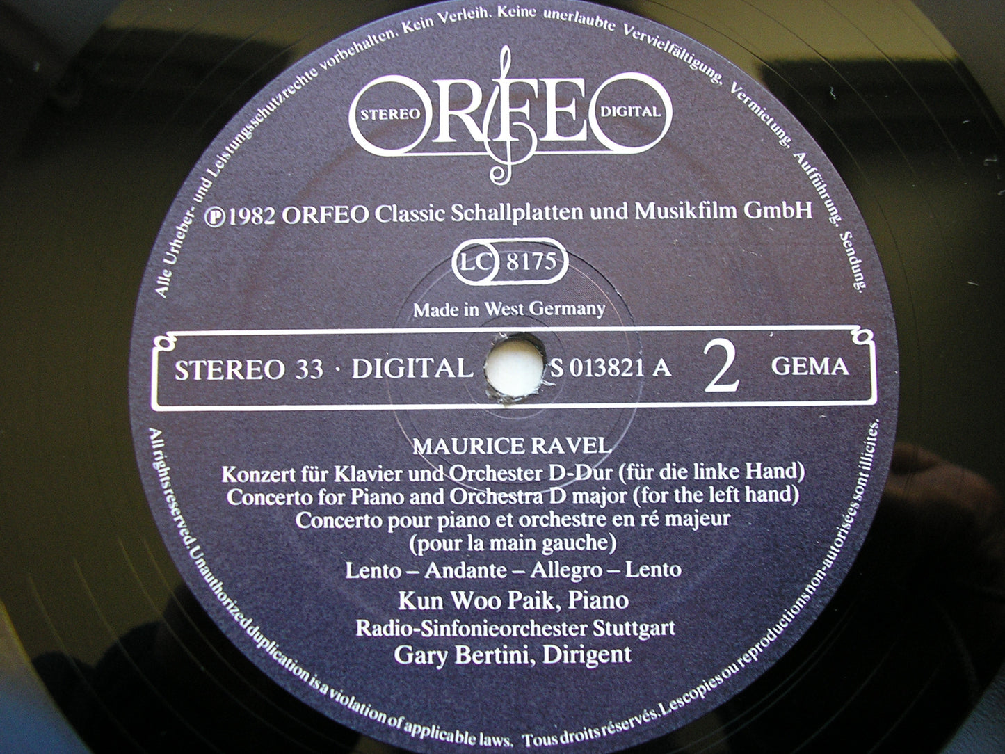 RAVEL: THE PIANO CONCERTOS   KUN WOO PAIK / STUTTGART RSO / BERTINI   S013821A