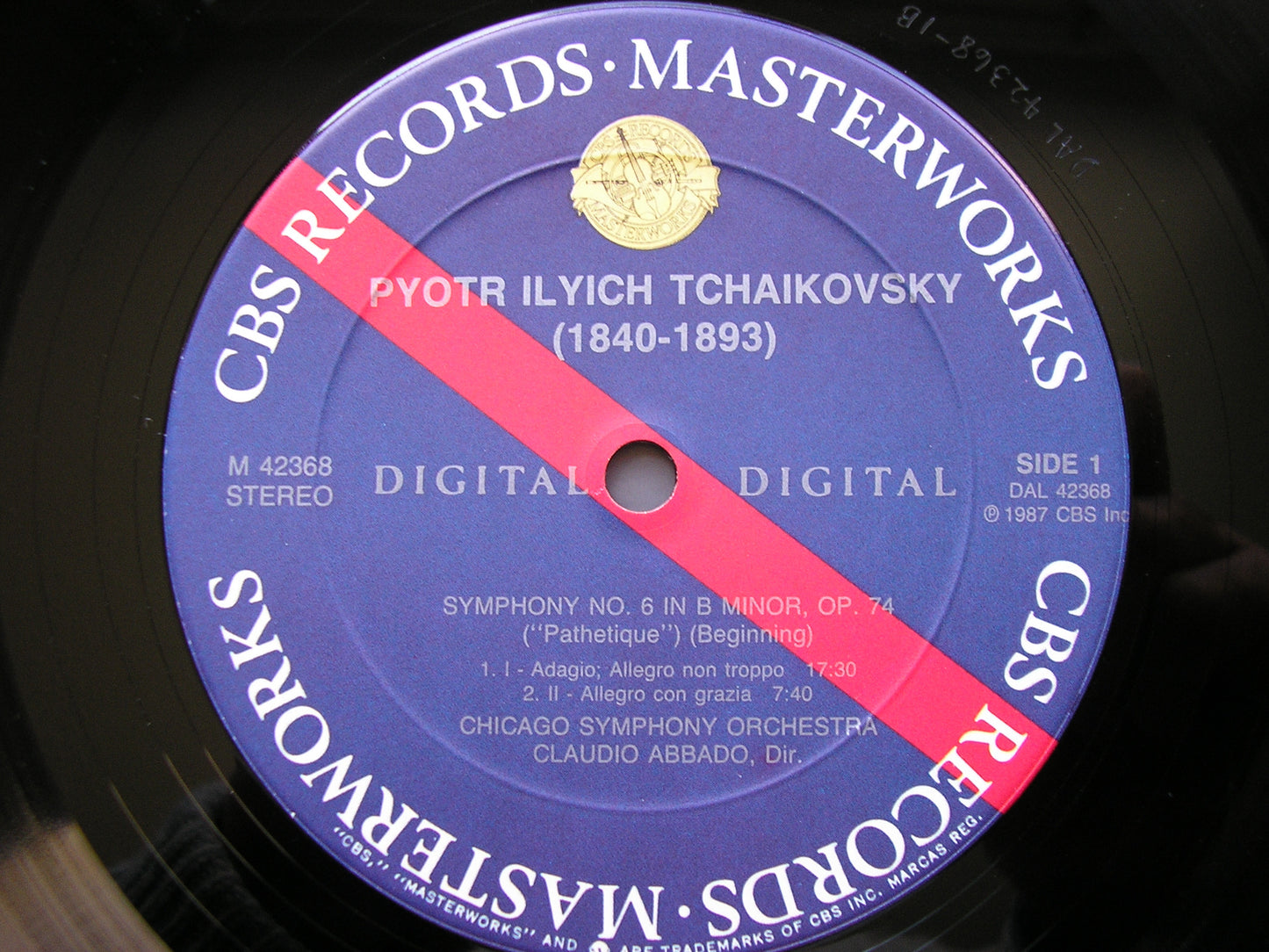 TCHAIKOVSKY: SYMPHONY No. 6 / MARCHE SLAVE   ABBADO / CHICAGO ORCHESTRA  M42368