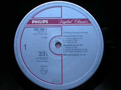 MOZART: THE COMPLETE PIANO SONATAS     MITSUKO UCHIDA    7LP SET