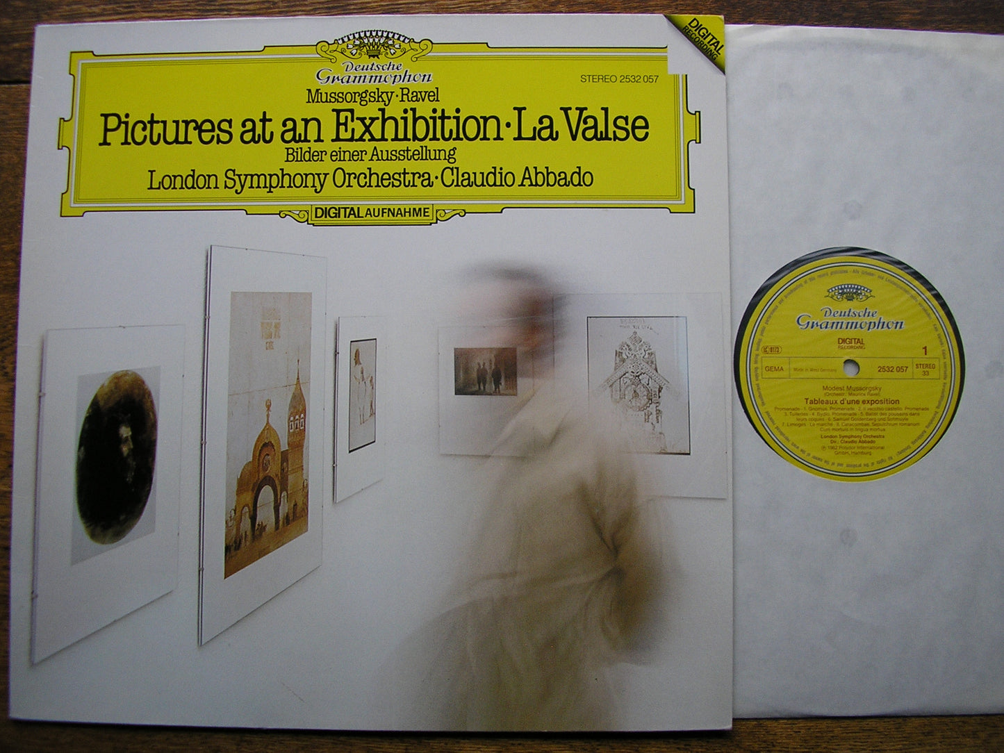 MUSSORGSKY: PICTURES AT AN EXHIBITION / RAVEL: LA VALSE    ABBADO / LONDON SYMPHONY  2532 057