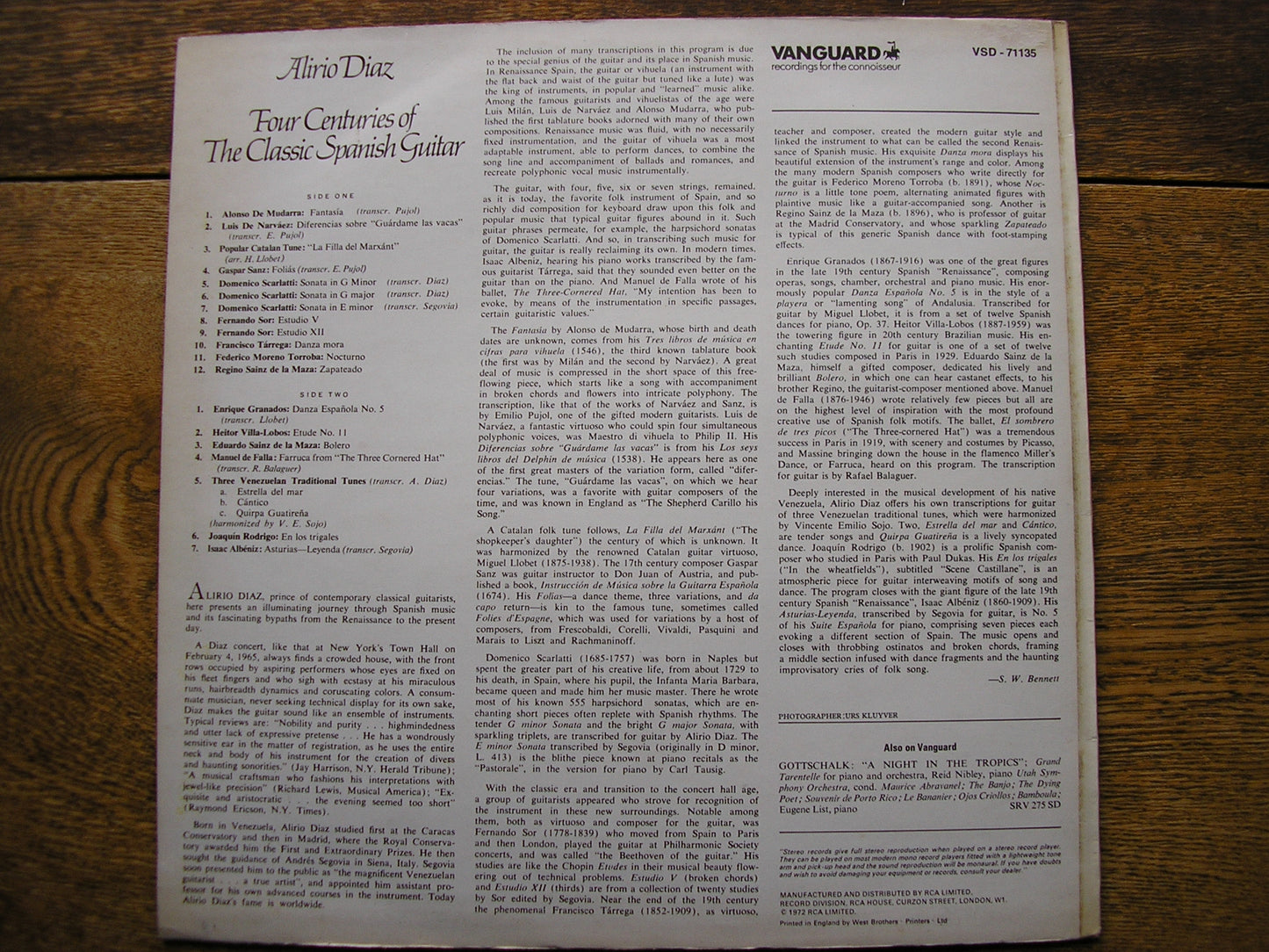 FOUR CENTURIES OF THE CLASSIC SPANISH GUITAR    ALIRIO DIAZ  VSD 71135