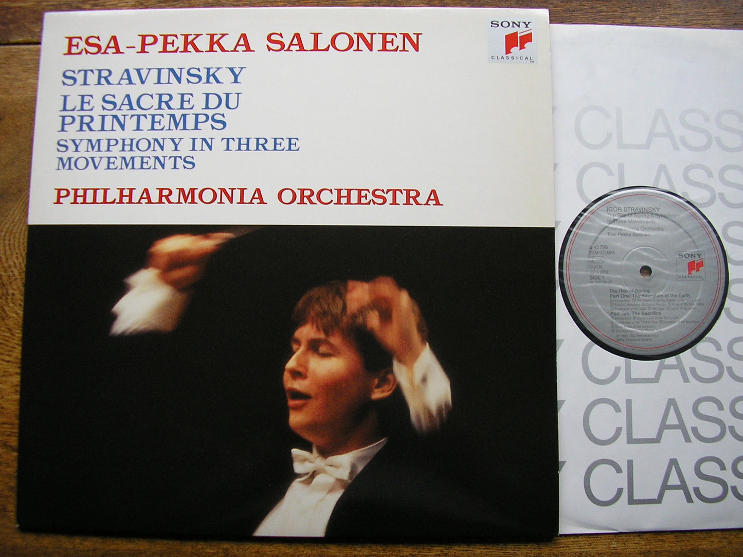 STRAVINSKY: THE RITE OF SPRING / SYMPHONY IN 3 MOVEMENTS  SALONEN / PHILHARMONIA  S45796