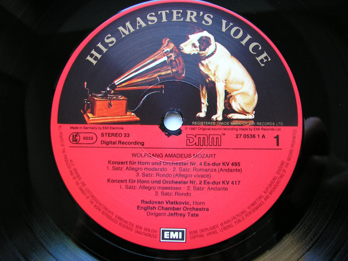 MOZART: THE FOUR HORN CONCERTOS     VLATKOVIC / ENGLISH CHAMBER ORCHESTRA / TATE   27 0536