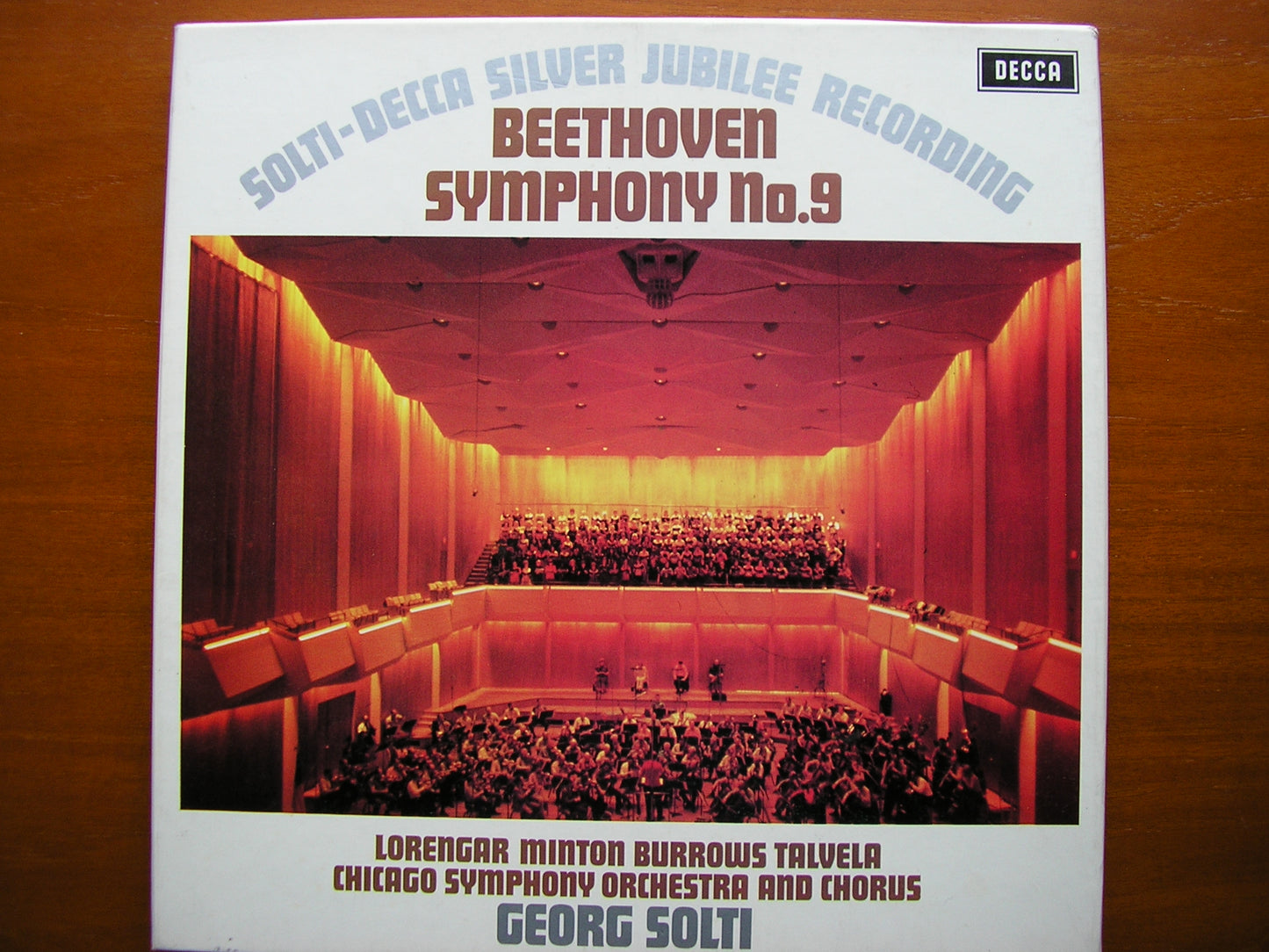 BEETHOVEN: SYMPHONY No. 9    SOLOISTS / CHICAGO SYMPHONY / SOLTI   6BB 121-2