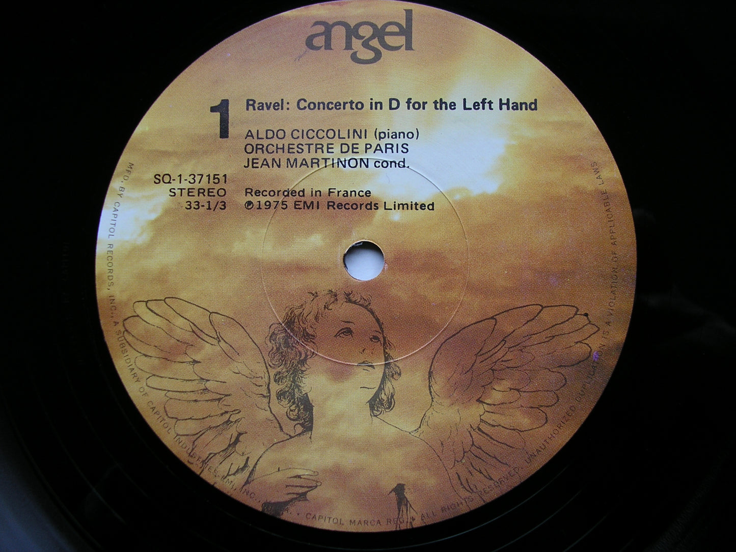 RAVEL: THE TWO PIANO CONCERTOS    CICCOLINI / ORCHESTRE DE PARIS / MARTINON   S 37151