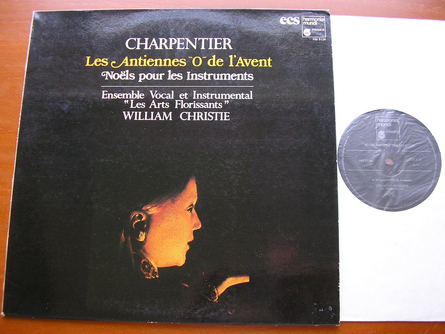 CHARPENTIER: LES ANTIENNES 'O' DE L'AVENT / CANTICUM IN NATIVITATEM DOMINI    LES ARTS FLORISSANTS / CHRISTIE    HM 5124