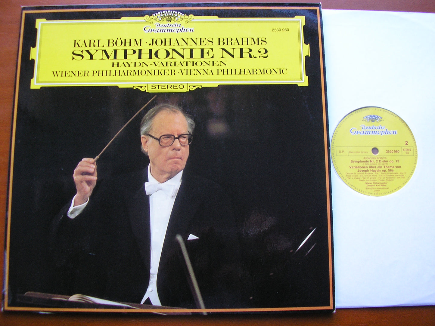 BRAHMS: SYMPHONY No. 2 / HAYDN VARIATIONS      BOHM / VIENNA PHILHARMONIC     2530 960