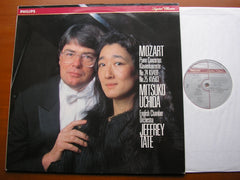 MOZART: PIANO CONCERTOS Nos. 24 & 25     UCHIDA / ENGLISH CHAMBER ORCHESTRA / TATE     422 331